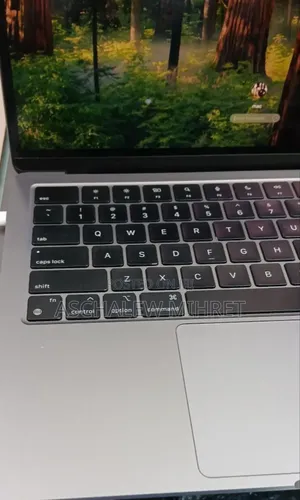 New Laptop Apple MacBook Air 2022 M2 8GB Apple M2 SSD 256GB