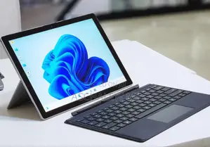 New Laptop Microsoft Surface Pro 7 16GB Intel Core I7 SSD 512GB