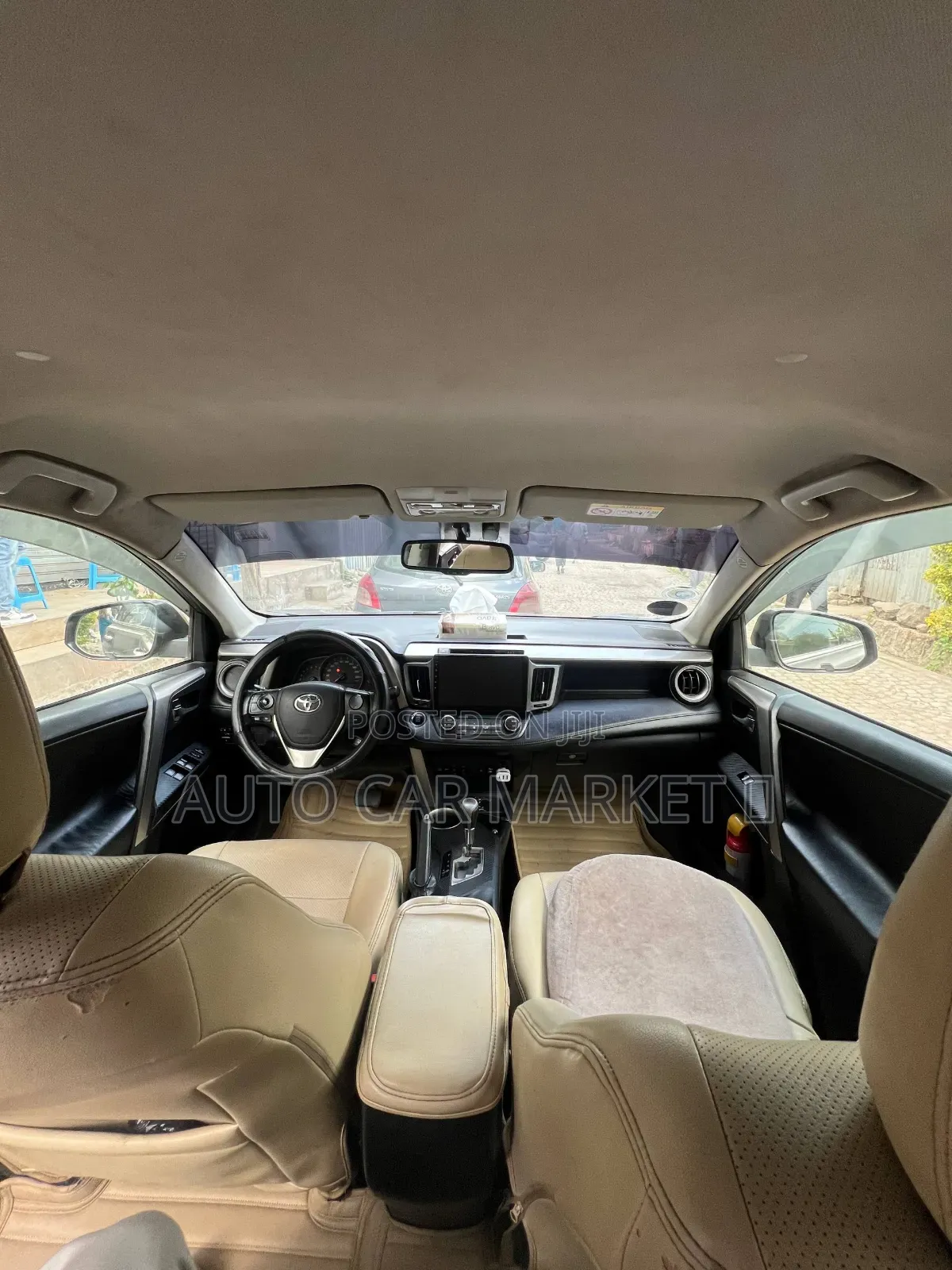 Toyota RAV4 2015 Brown