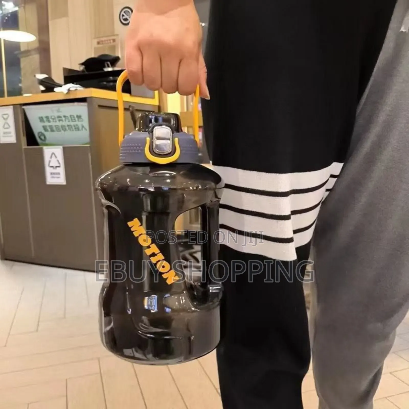 Endurance Hydration Bottle With Carry Handle Wrist Strap