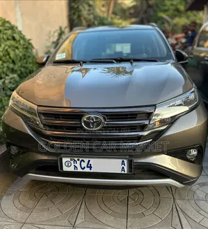 Photo - Toyota Rush 2023 Gray