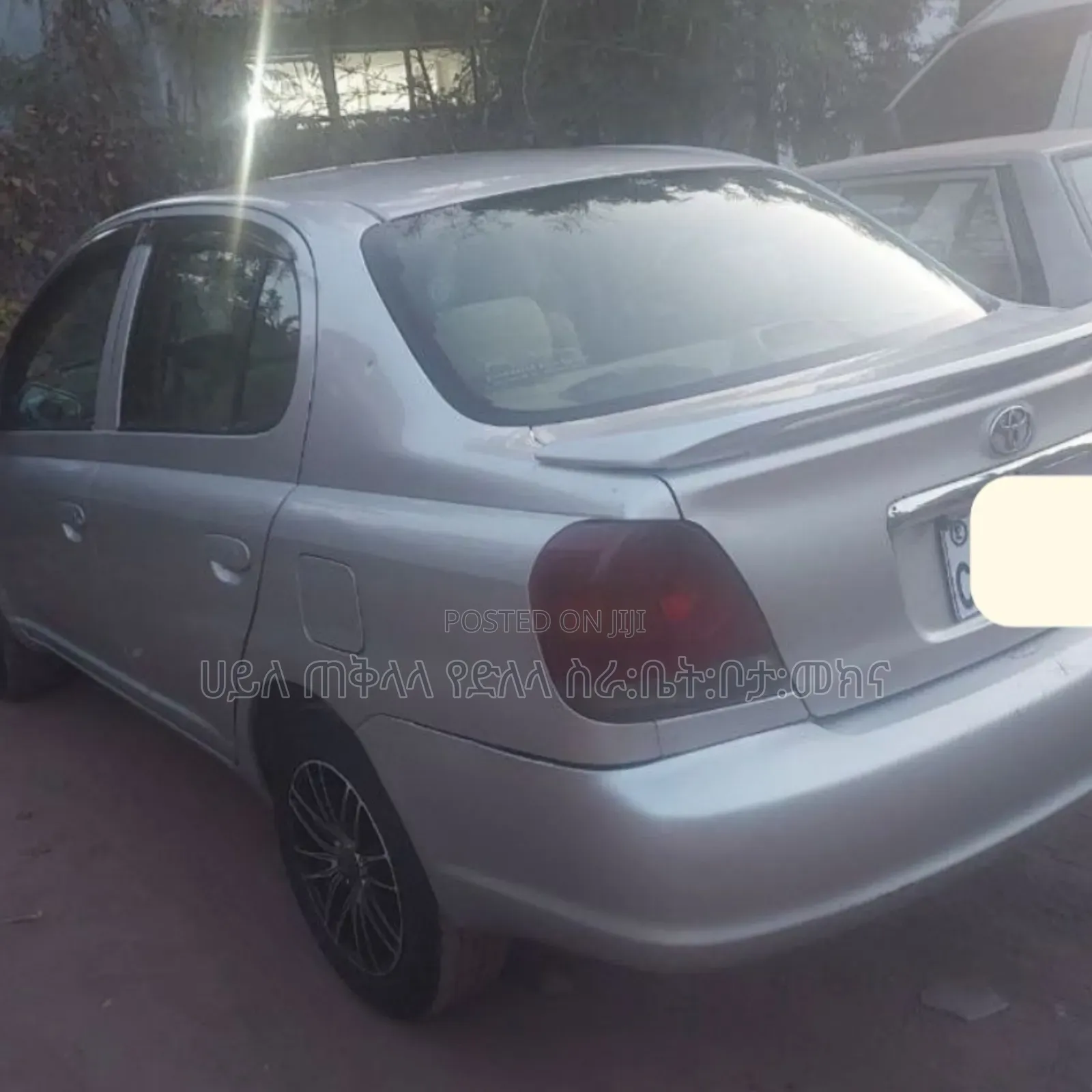 Toyota Platz 2003 Silver