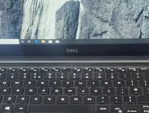 Photo - New Laptop Dell XPS 15 16GB Intel Core i5 SSD 512GB