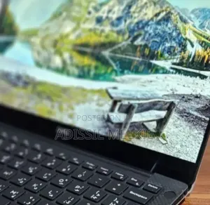 New Laptop Dell XPS 13 8GB Intel Core i5 SSD 512GB