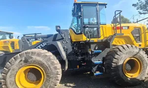 Photo - Shantui Wheel Loader 2025 Model