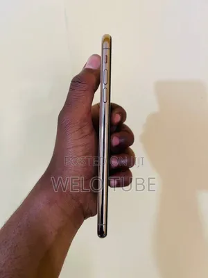 Apple iPhone XS Max 64 GB Gold