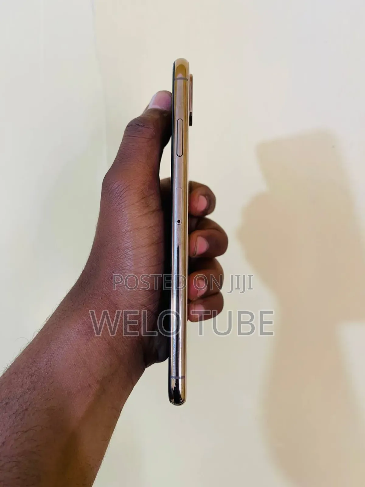 Apple iPhone XS Max 64 GB Gold