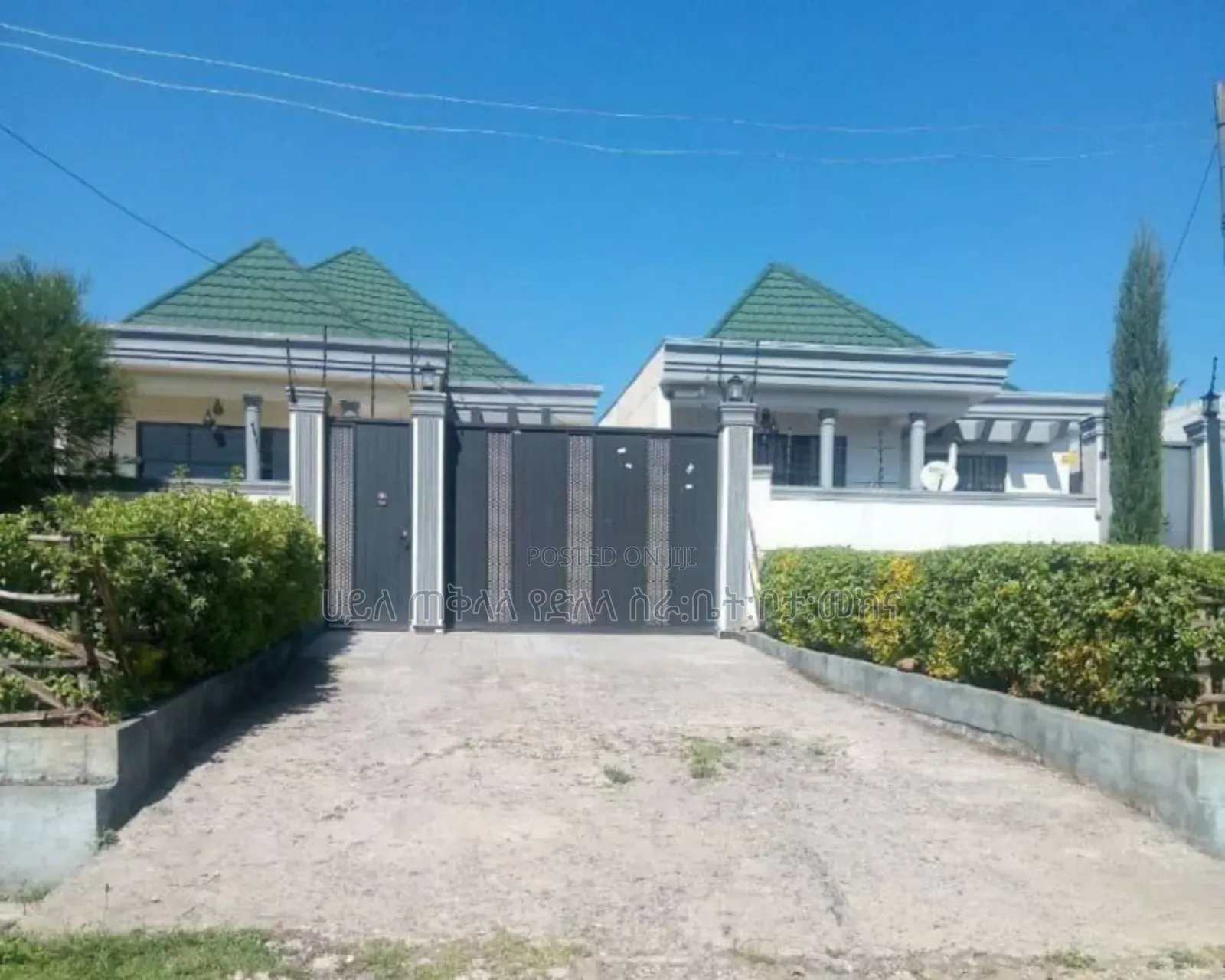 Furnished 4bdrm Villa in ሠሚት አካባቢ, Bole for sale