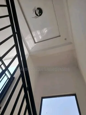 Furnished 5bdrm Townhouse/Terrace in ሠሚት 72 አካባቢ, Yeka for sale