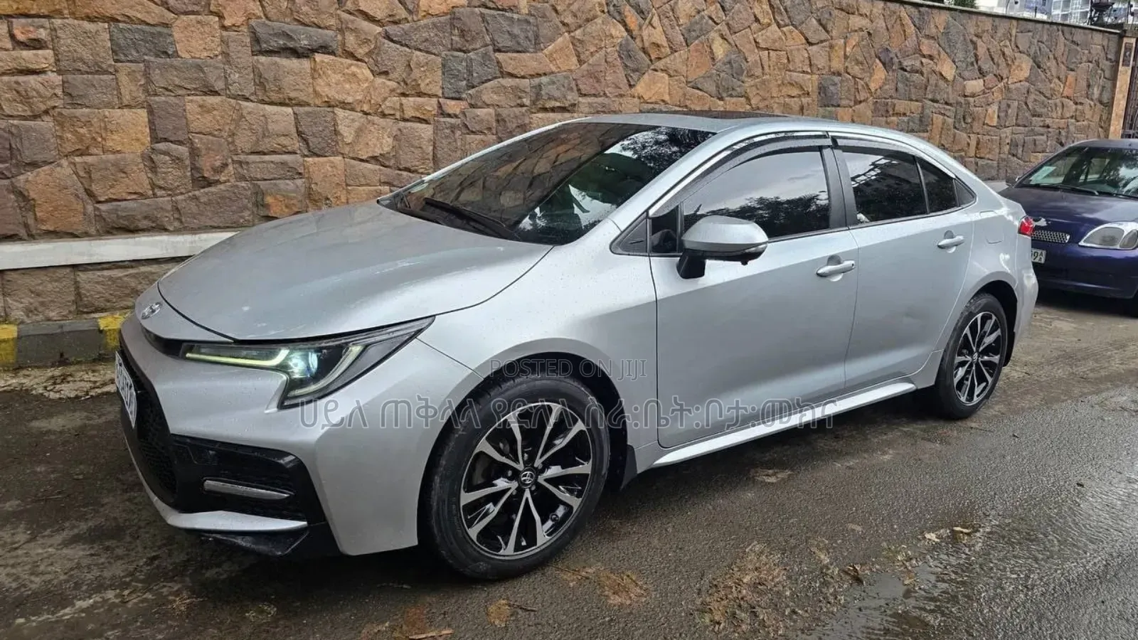 Toyota Corolla 2023 Off white
