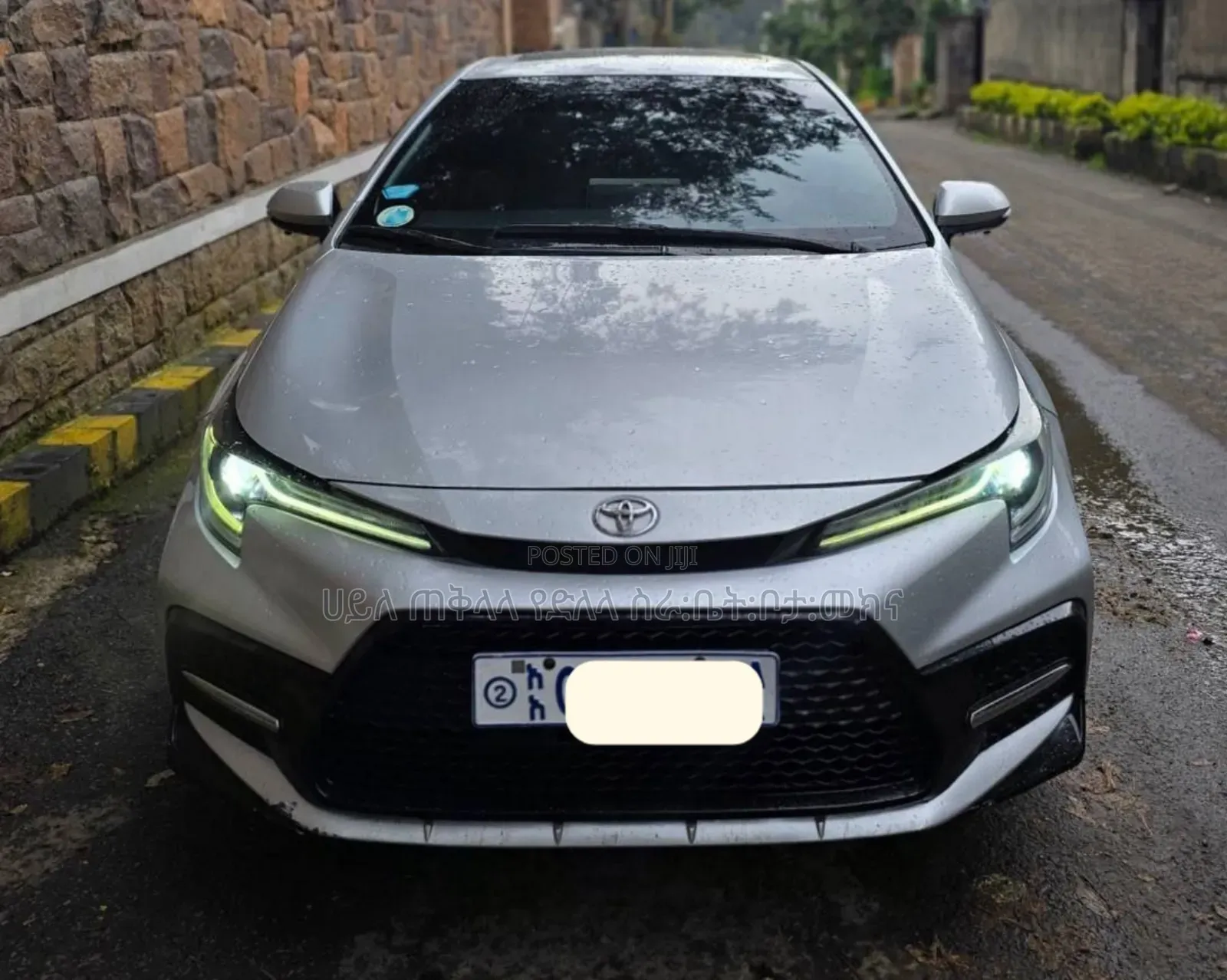 Toyota Corolla 2023 Off white