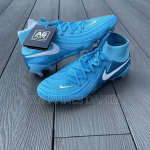 Photo - Taketa/Boots