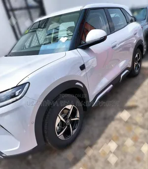 Photo - New BYD Yuan Up 2025 Ivory