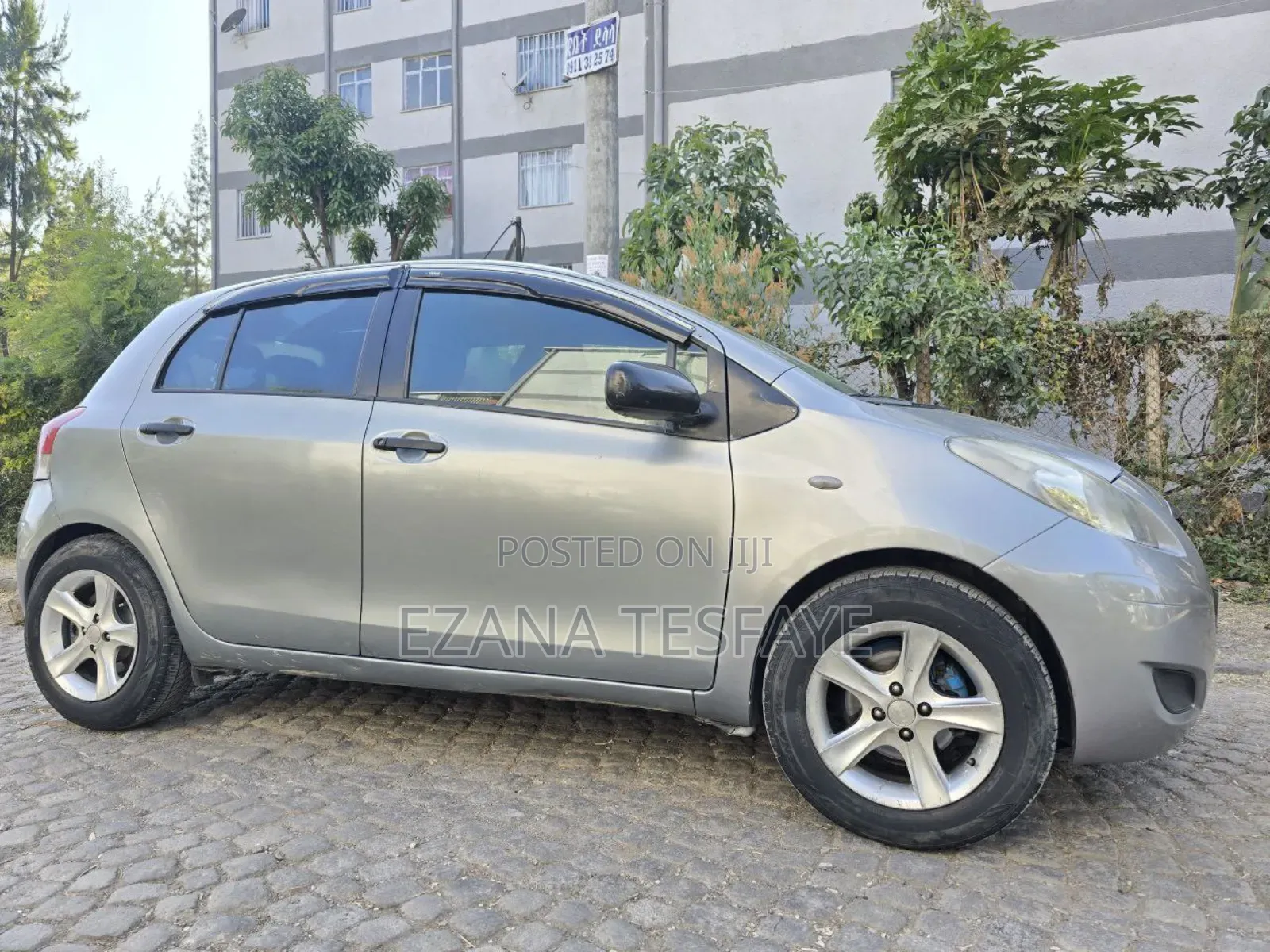 Toyota Yaris 2009 Silver