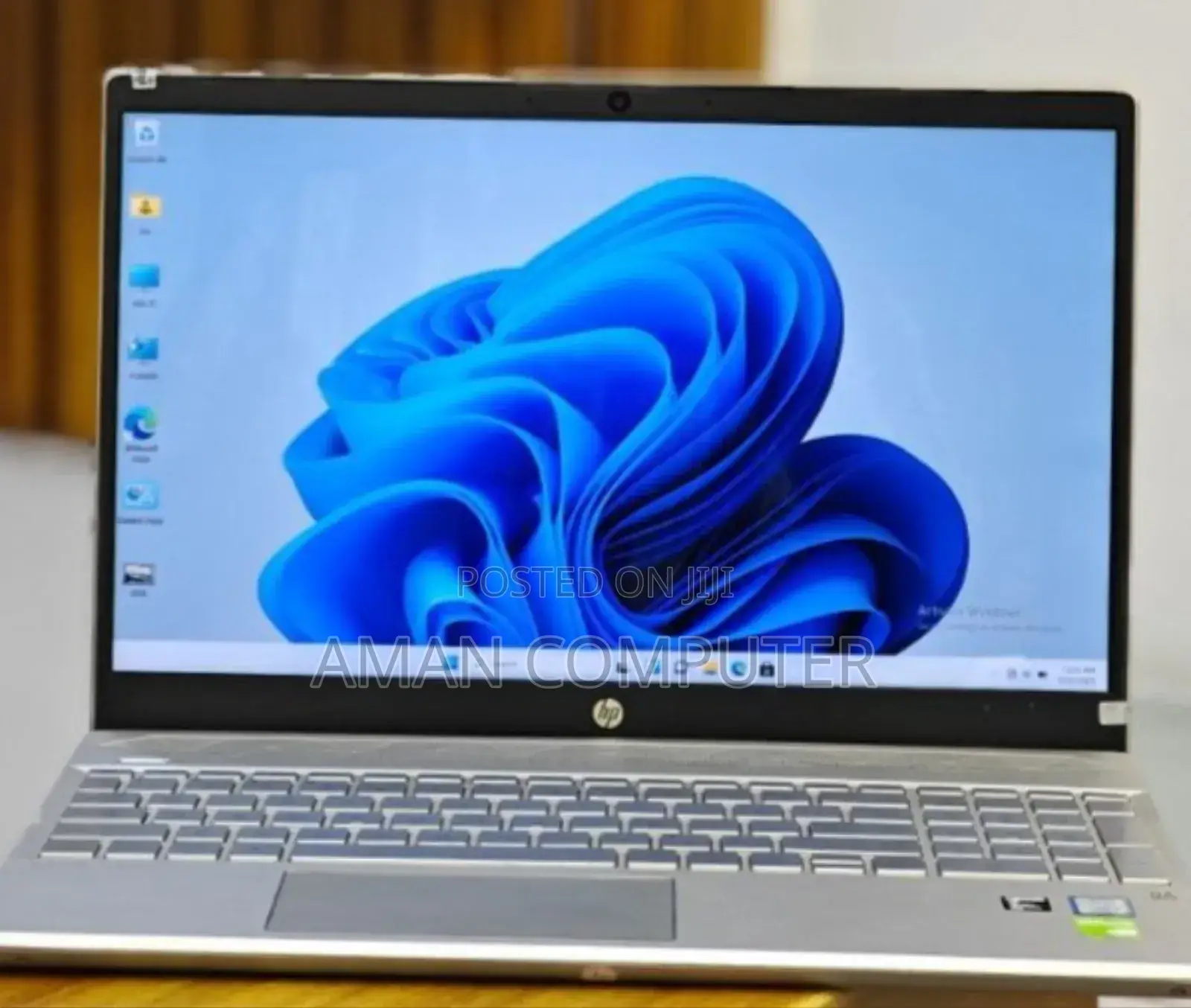 New Laptop HP Pavilion 15 8GB Intel Core I5 SSD 256GB