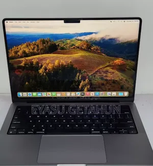 Photo - New Laptop Apple MacBook Pro M1 16GB Apple M1 Pro SSD 512GB