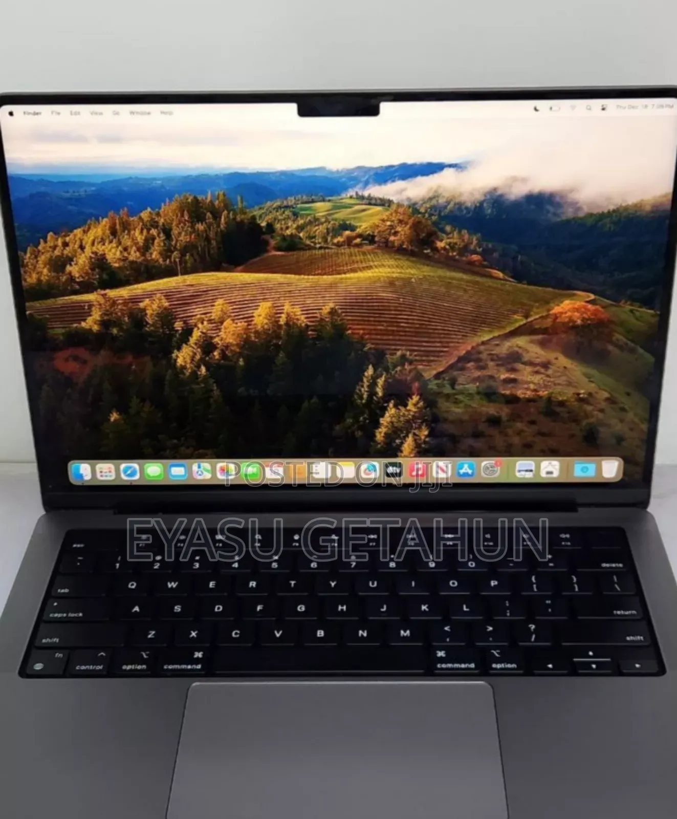 New Laptop Apple MacBook Pro M1 16GB Apple M1 Pro SSD 512GB