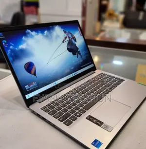 New Laptop Lenovo Ideapad 3 8GB Intel Core I5 SSD 512GB