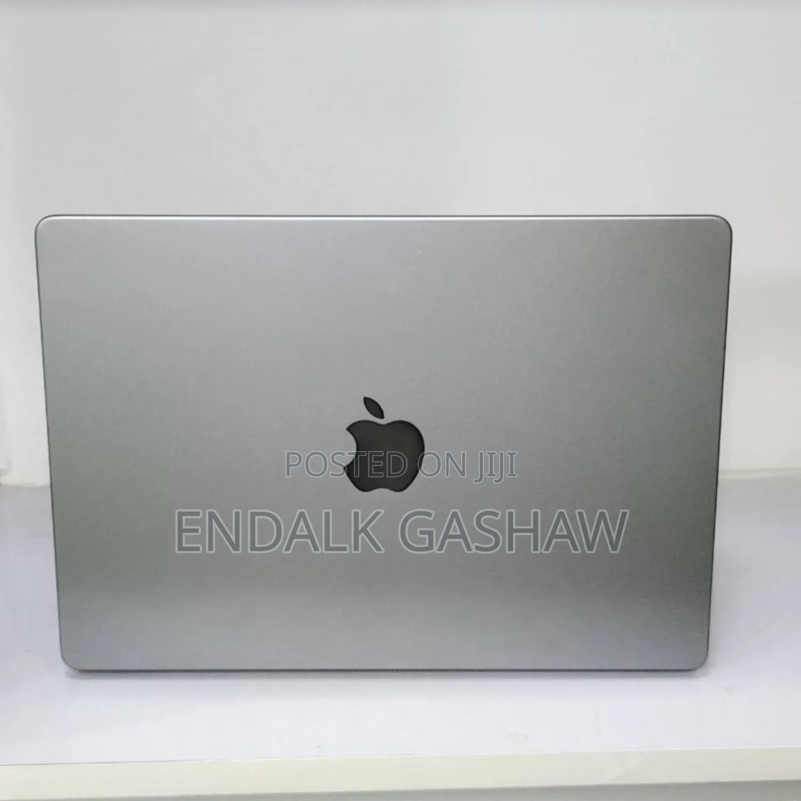 New Laptop Apple MacBook Pro M1 16GB Apple M1 SSD 512GB