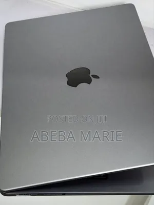 New Laptop Apple MacBook Pro M1 16GB Apple M1 Pro SSD 512GB