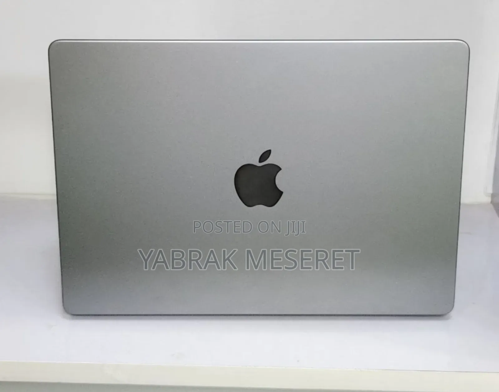 New Laptop Apple MacBook Pro M1 16GB Apple M1 Pro SSD 512GB