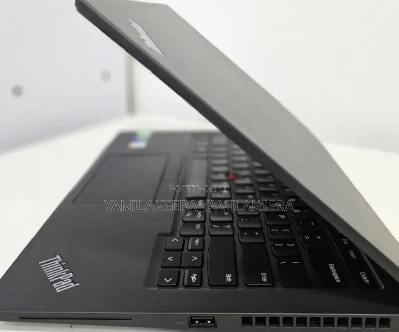 New Laptop Lenovo ThinkPad T14s G4 16GB Intel Core i7 SSD 512GB