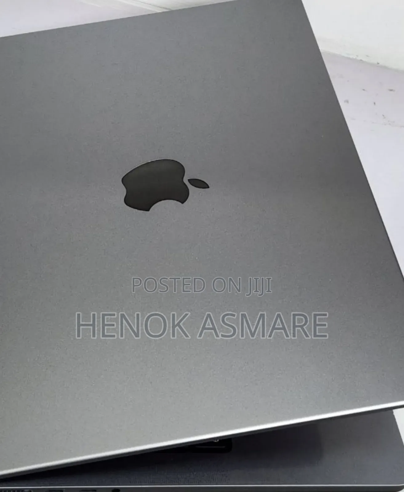 New Laptop Apple MacBook Pro M1 16GB Apple M1 SSD 512GB