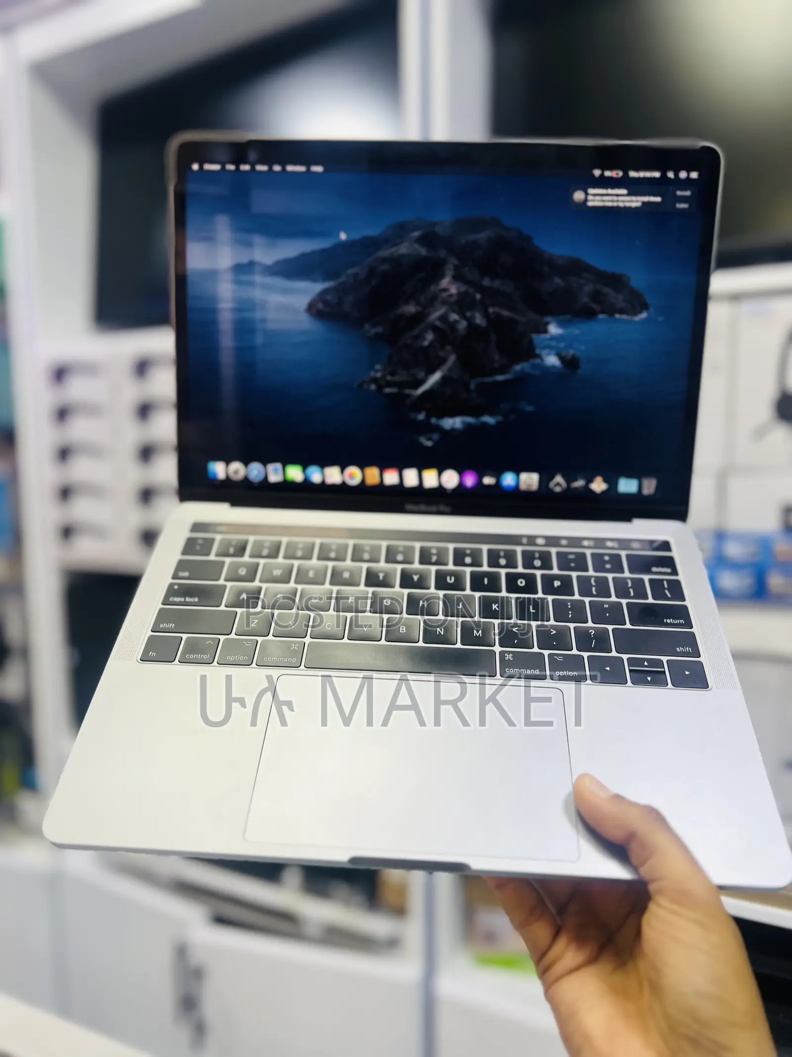 Laptop Apple MacBook Pro 2017 8GB Intel Core I5 SSD 256GB