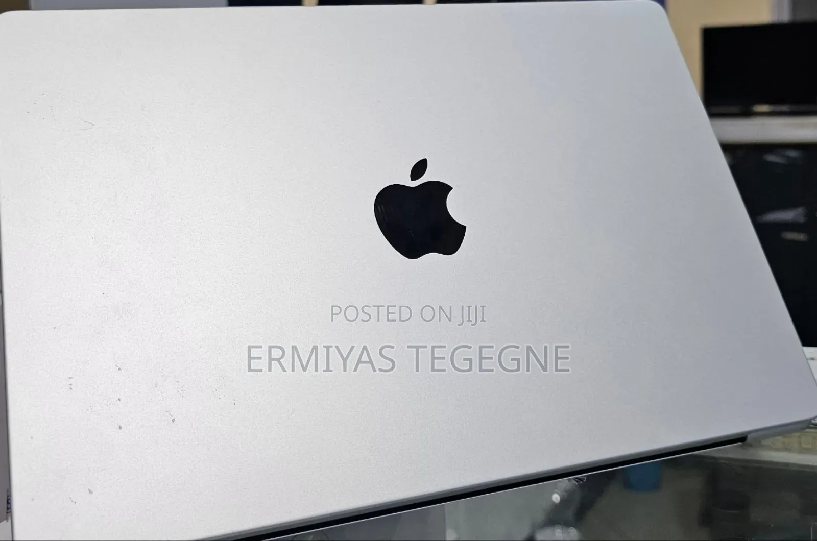 New Laptop Apple MacBook Pro M1 8GB Intel Core I7 SSD 512GB