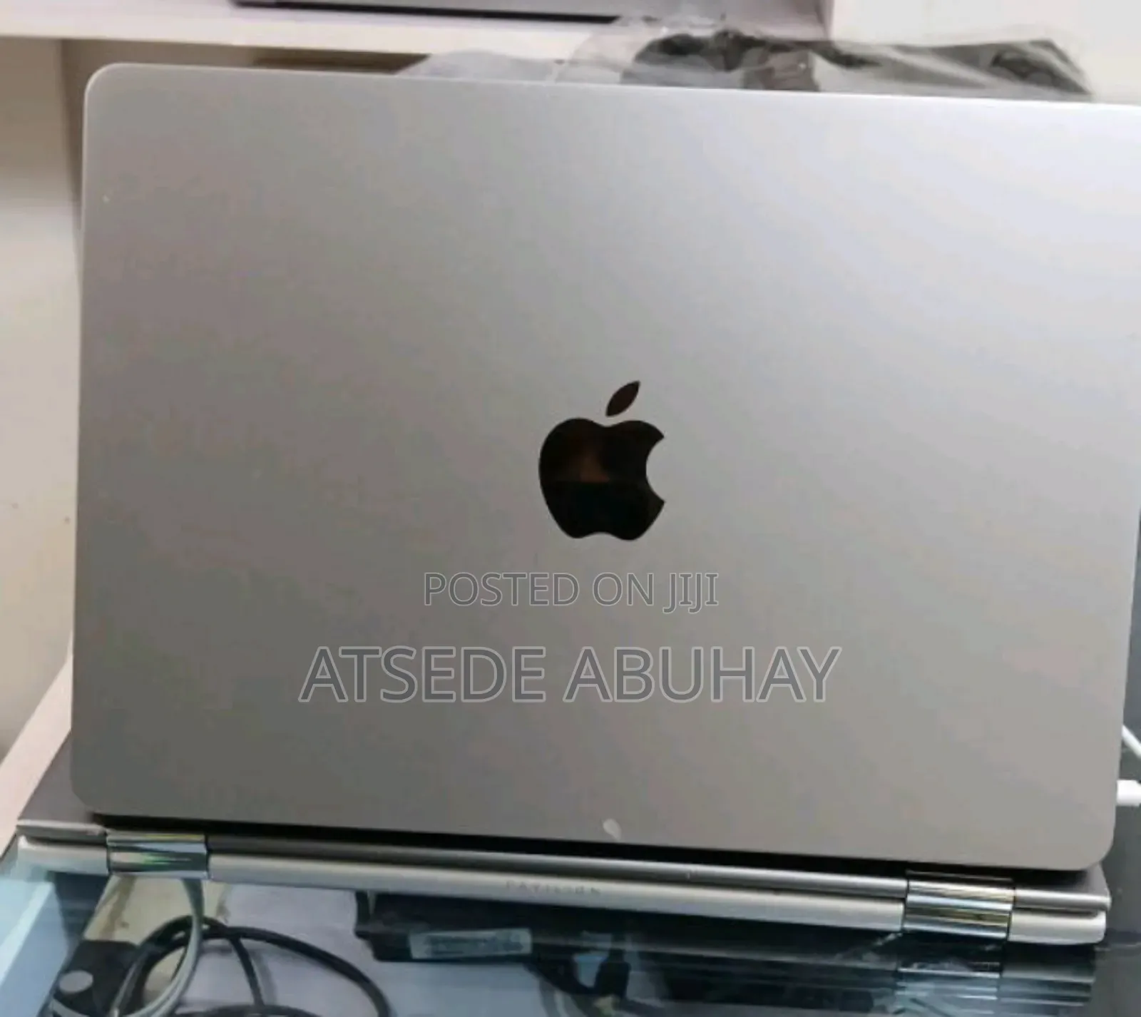 New Laptop Apple MacBook Air 2022 M2 8GB AMD Ryzen 7 SSD 256GB