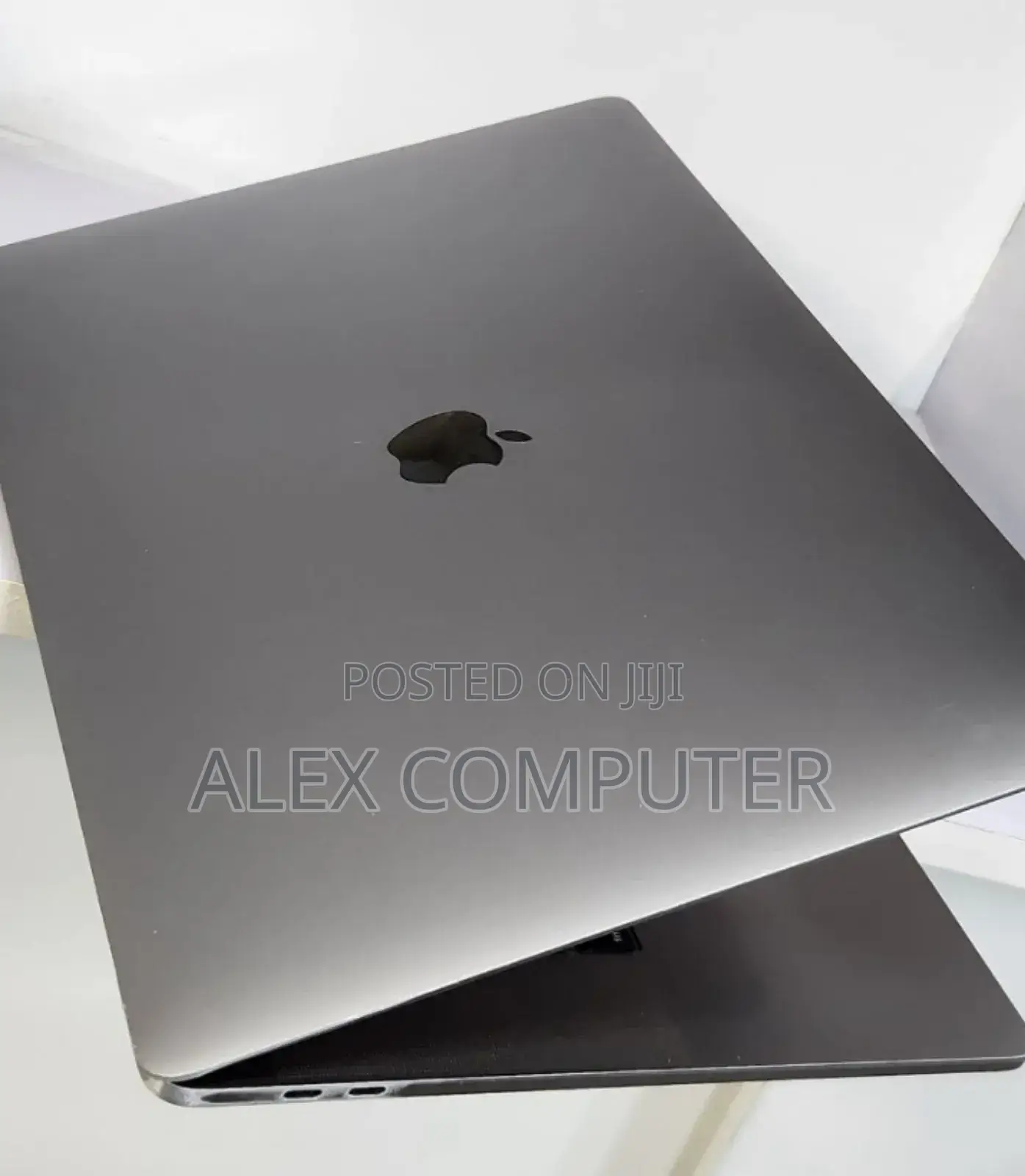 New Laptop Apple MacBook Pro 2019 32GB Intel Core I9 SSD 2T