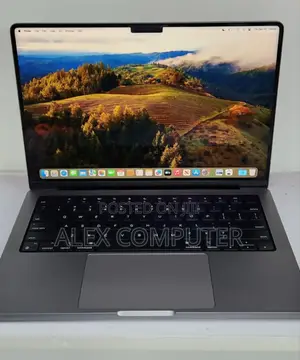 New Laptop Apple MacBook Pro M1 16GB Apple M1 Pro SSD 512GB