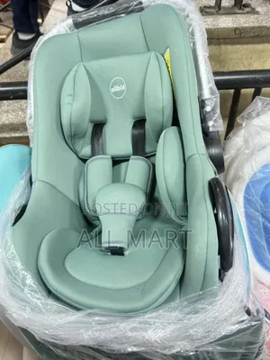 Photo - Adjustable Baby and Child Safely Car Seat