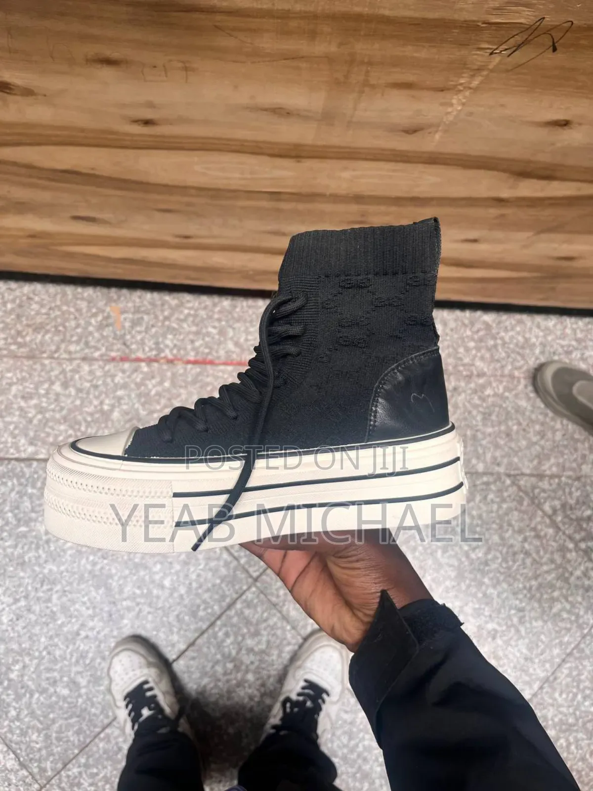 Ladies Sneakers Shoes