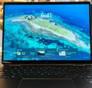 New Laptop HP Spectra 13 16GB Intel Core I7 SSD 1T