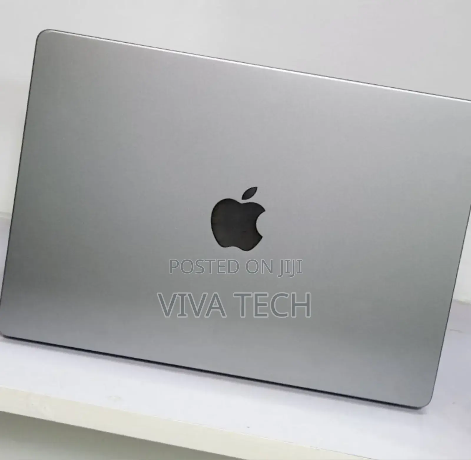 New Laptop Apple MacBook Pro M1 16GB Apple M1 Pro SSD 512GB