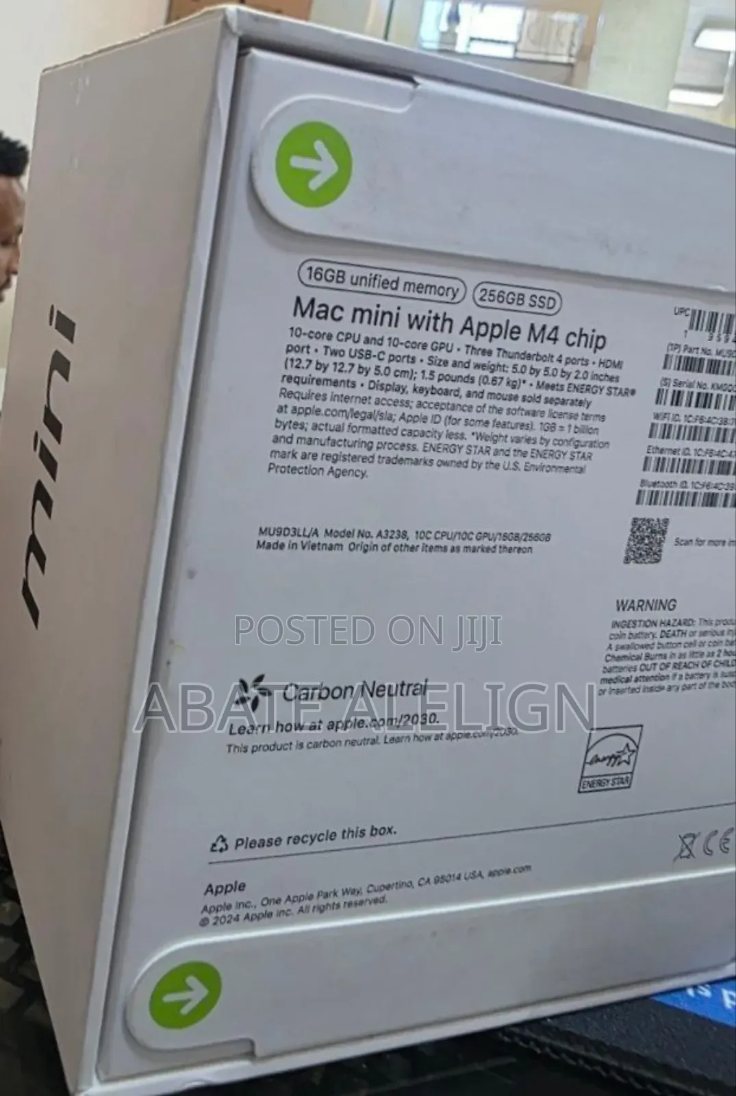 New Laptop Apple MacBook Air 2025 M4 13-Inch 16GB Apple M4 SSD 256GB