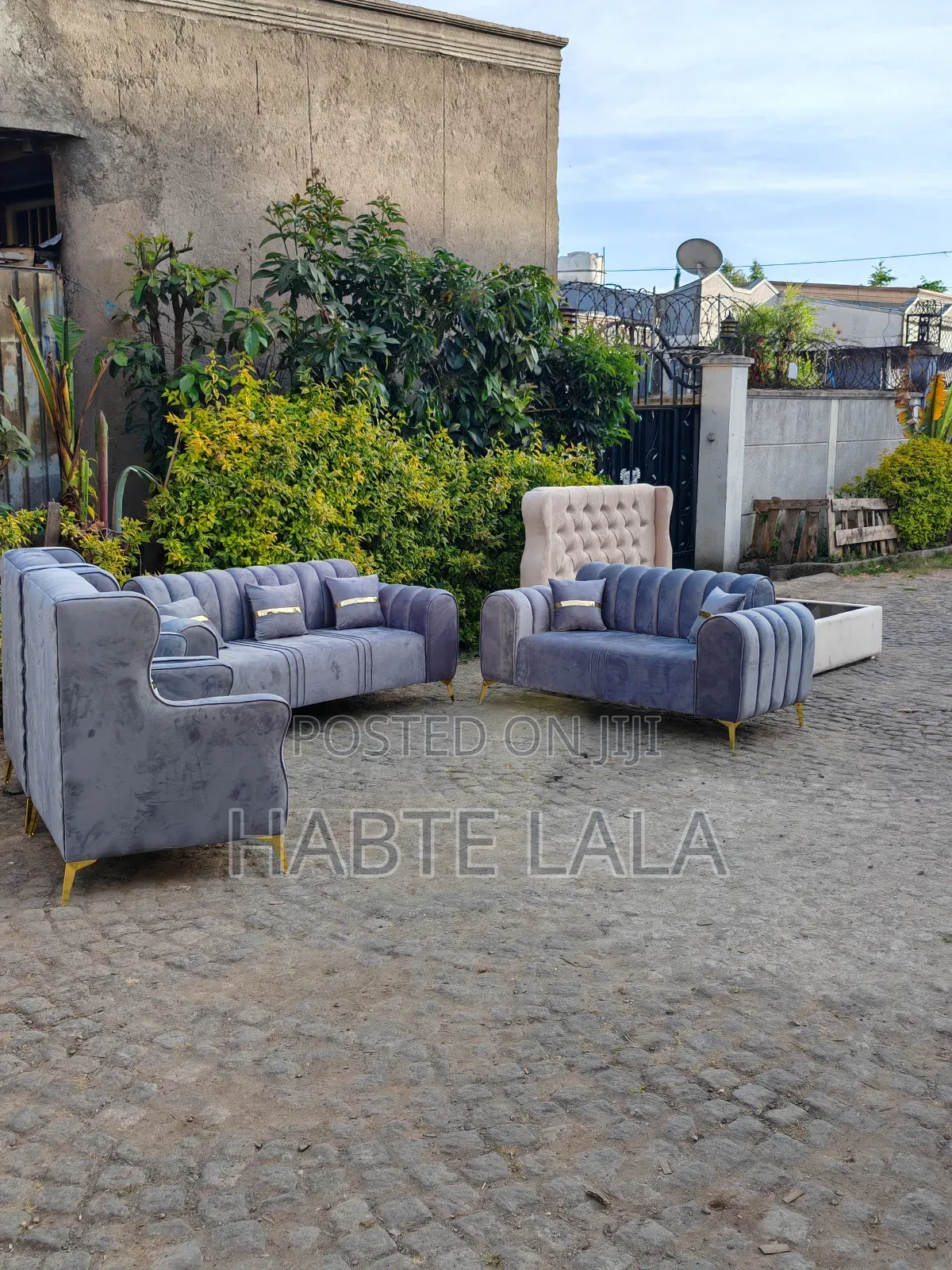 Sofa ሶፋ መቀመጫ