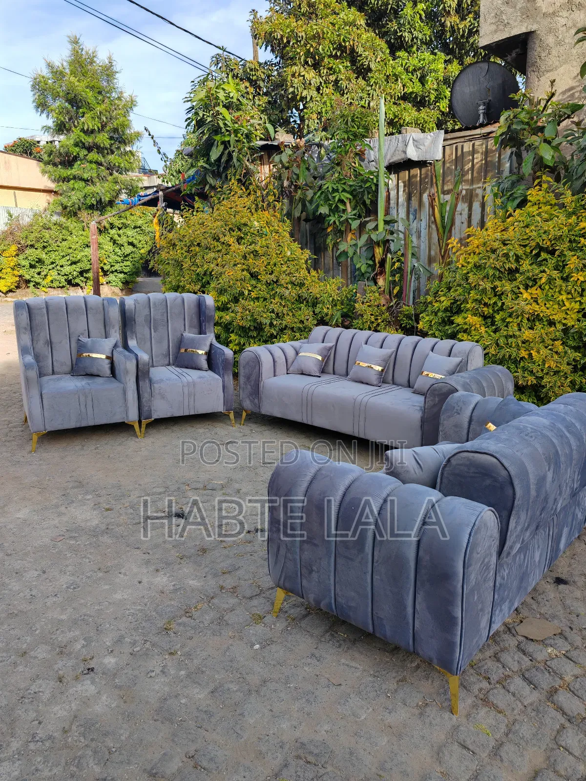 Sofa ሶፋ መቀመጫ