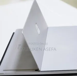 New Laptop Microsoft Surface 16GB Intel Core I7 SSD 512GB