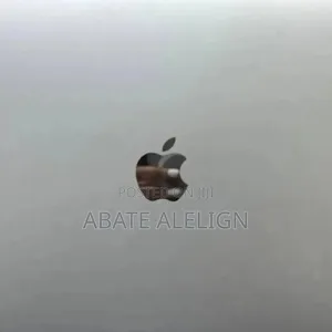 New Laptop Apple MacBook Pro 2017 8GB Intel Core i5 SSD 128GB