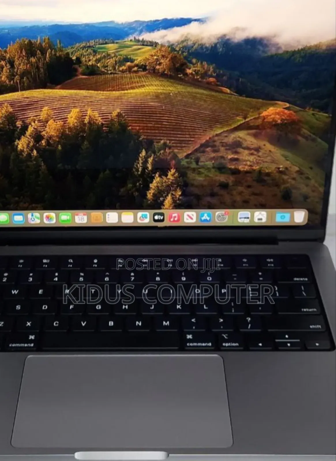 New Laptop Apple MacBook Pro M1 16GB Apple M1 SSD 512GB