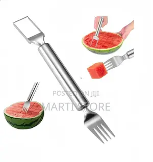 2-in-1 Stainless Steel Watermelon Cutter And Fork Slicer Tool.