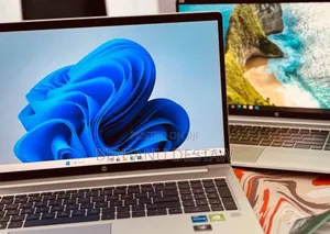 Photo - New Laptop HP 16GB Intel Core I7 SSD 512GB