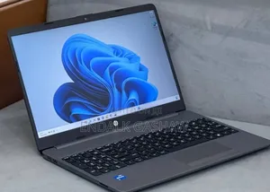 New Laptop HP Stream Notebook 8GB Intel Core I5 SSD 512GB