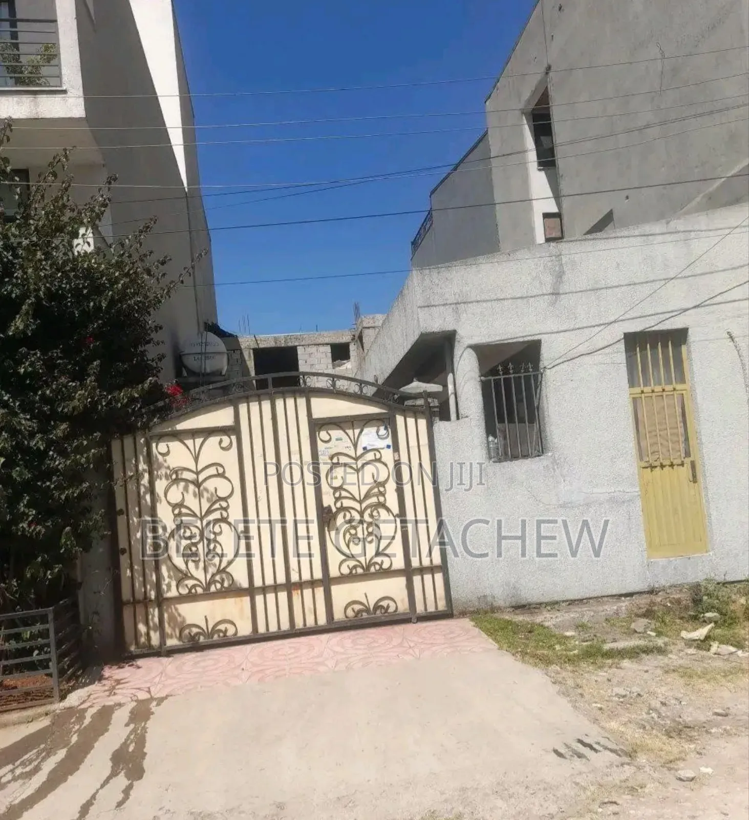 3bdrm House in Ayat, L-Shape House, Bole for sale