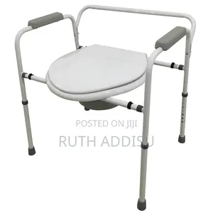 Photo - Commode Chair腔內commode Chair吞下toilet Chair庭院commode Chair軍方commode