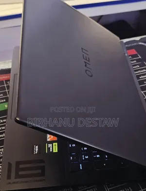 New Laptop HP 16GB AMD Ryzen 7 SSD 1T