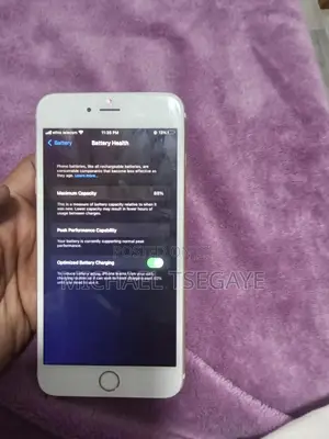 Photo - Apple iPhone 6s Plus 32 GB Gold