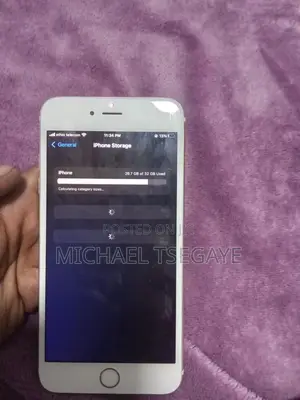 Apple iPhone 6s Plus 32 GB Gold